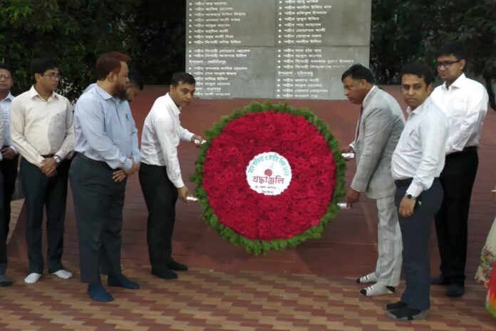 ঝিনাইদহে মহান স্বাধীনতা দিবসে শহীদদের প্রতি শ্রদ্ধা