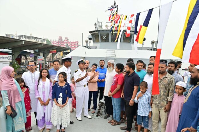 1774539284-4212906e8088d50686f279e41b0b3aa9 মহান স্বাধীনতা ও জাতীয় দিবস উপলক্ষ্যে নৌবাহিনীর জাহাজ সর্বসাধারণের জন্য উন্মুক্ত