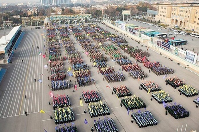 স্থল যুদ্ধে নামছে যুক্তরাষ্ট্র? ঠেকাতে ১০ লাখ যোদ্ধা প্রস্তুত ইরানের