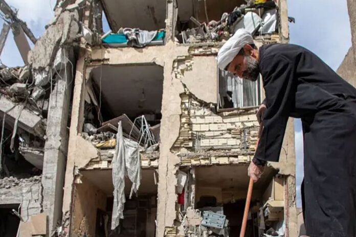 1774630880-0c985a0be21ee2f9471c64a15ead935d যুক্তরাষ্ট্রের ১৫ দফা শান্তি প্রস্তাবের আজ জবাব দিতে পারে ইরান