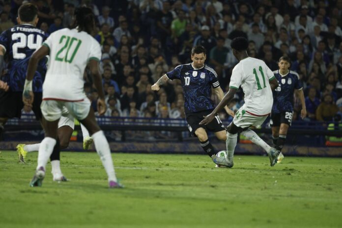 1774675131-2f3303653ebbbbd37dfc538205b17766 মৌরিতানিয়ার বিপক্ষে আর্জেন্টিনার কষ্টার্জিত জয়