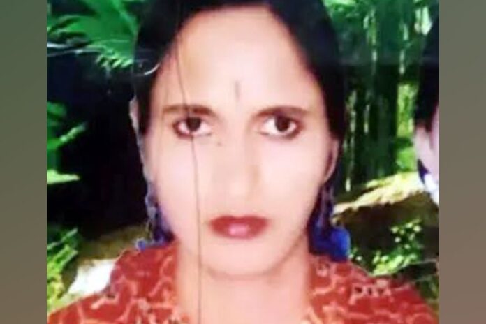 1774709755-8f86ef187720f02def518dba2f8118fe রানা প্লাজা থেকে বেঁচে ফেরা নাসিমা মারা গেলেন পদ্মায় বাসডুবিতে