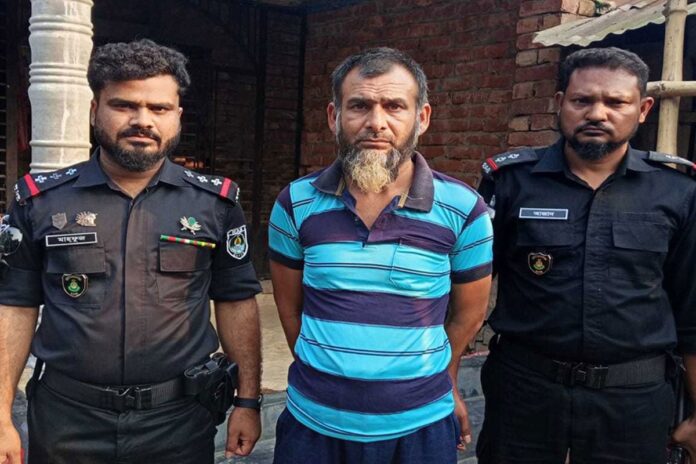 1774796435-ebc981f62be6a9c6895c9936332ae3f3 নড়াইলে ট্রাকচাপায় ম্যানেজার হত্যা: প্রধান অভিযুক্ত গ্রেফতার