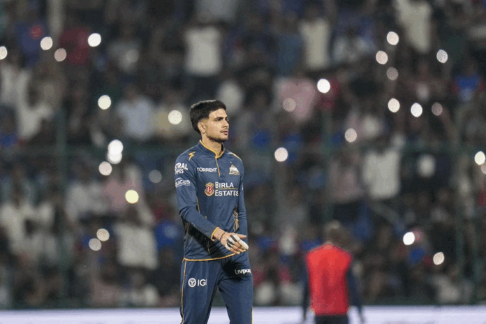 1775733928-fee4e47f3e4c529b1f2c751035a4492c স্লো ওভার রেটের কারণে শুভমান গিলকে জরিমানা