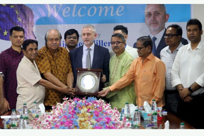 কালের কণ্ঠ বাংলাদেশের সিগনিফিকেন্ট গণমাধ্যম: ইইউ রাষ্ট্রদূত