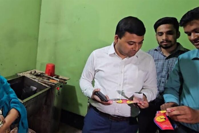 কেরানীগঞ্জে ভেজাল ওষুধ কারখানায় অভিযান, জরিমানা