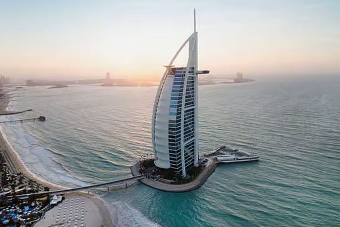 ১৮ মাস বন্ধ থাকবে বুর্জ আল আরব