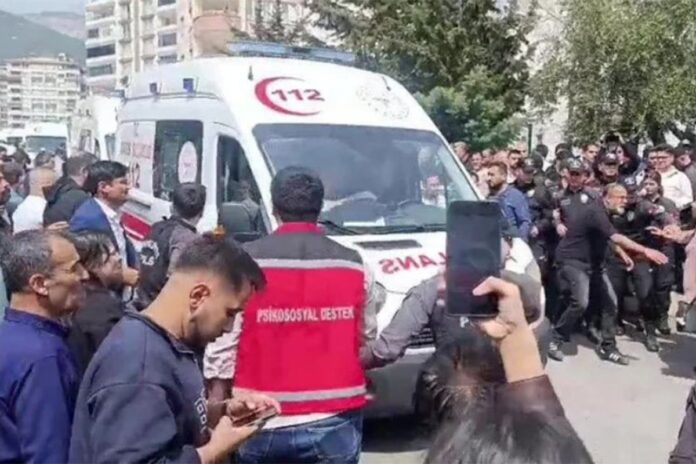 তুরস্কের স্কুলে ফের বন্দুক হামলা, নিহত ৯