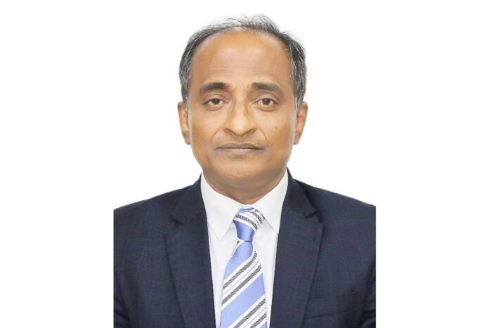 বাণিজ্য সচিব মাহবুবুর রহমান মারা গেছেন