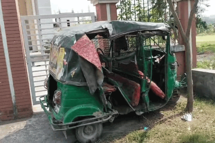 মুন্সীগঞ্জে সিএনজি-পিকআপ সংঘর্ষে আহত ৩