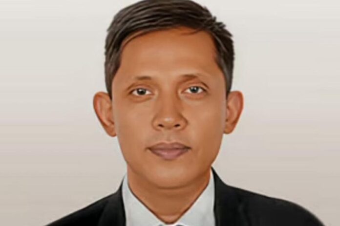 নিয়োগ বাণিজ্যে লাগাম টানতেই চক্রের নিশানায় সাবেক এমডি