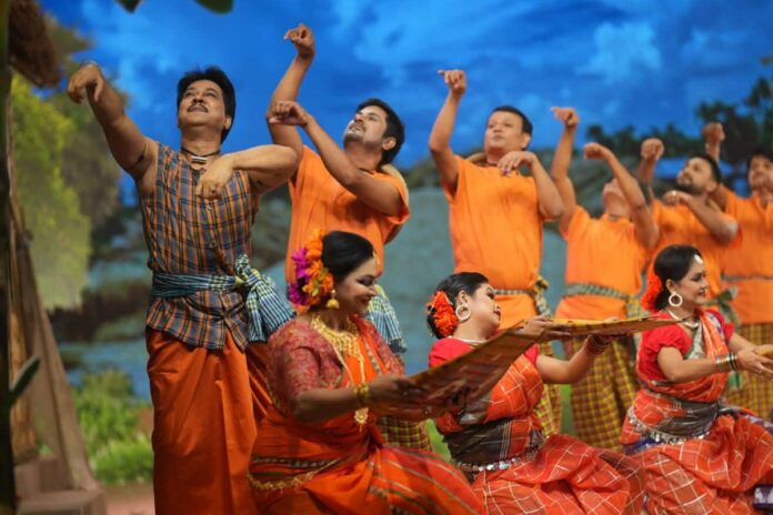 জসীম উদ্দীনের ‘নকশী কাঁথার মাঠ’ নিয়ে মঞ্চে আবেগঘন আয়োজন