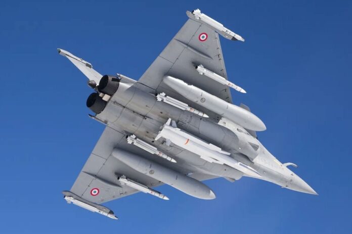 ফরাসি পারমাণবিক সক্ষম বিমান মোতায়েন নিয়ে রাশিয়ার সতর্কবার্তা