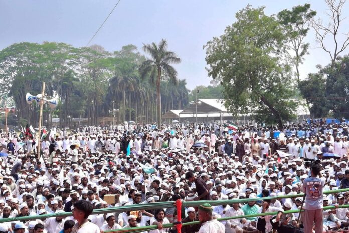 সোহরাওয়ার্দী উদ্যানে বাংলাদেশ খেলাফত মজলিসের গণসমাবেশ শুরু