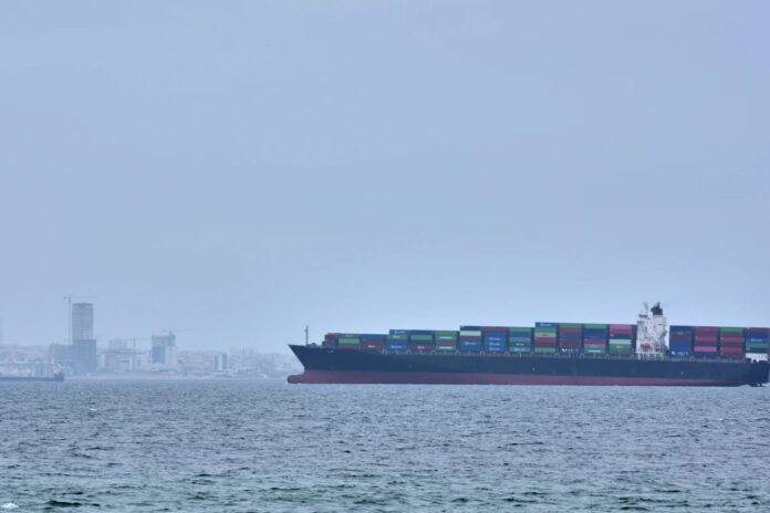 হরমুজ খোলা যুক্তরাষ্ট্রের জন্য আর সহজ কাজ নয়