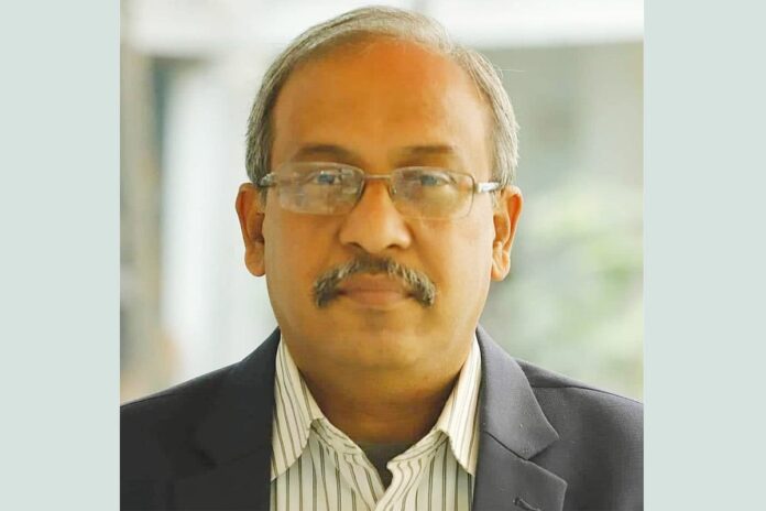 প্রধান তথ্য কর্মকর্তা হলেন সাংবাদিক আবদাল আহমেদ