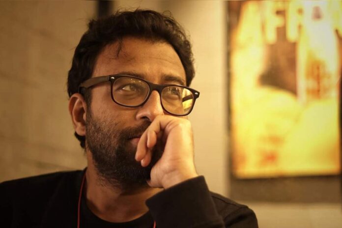 ২৫ দিন পর খোঁজ মিলল পরিচালকের