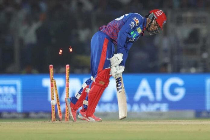 ৮ রানে ৬ উইকেট হারিয়ে আইপিএলে লজ্জার রেকর্ড গড়ল দিল্লি