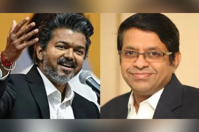জ্যোতিষীকে রাজনৈতিক উপদেষ্টা করলেন বিজয়, মিত্রদের আপত্তি