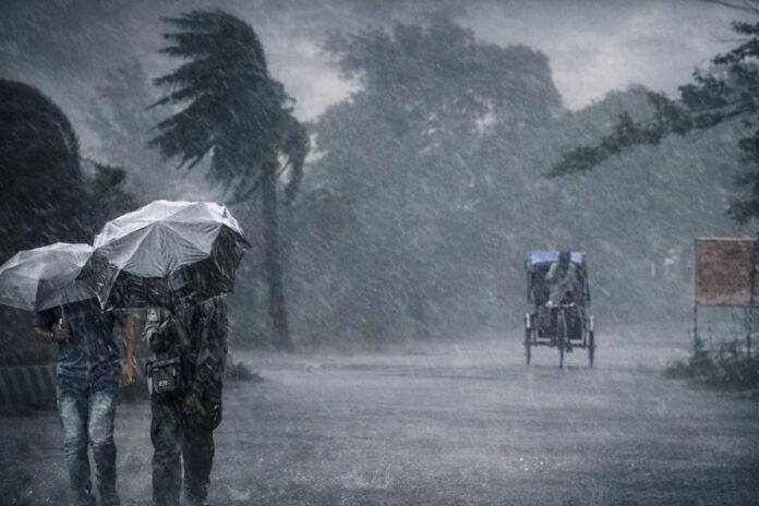 ঘূর্ণিঝড় ও কালবৈশাখী নিয়ে যে বার্তা দিল আবহাওয়া অধিদপ্তর