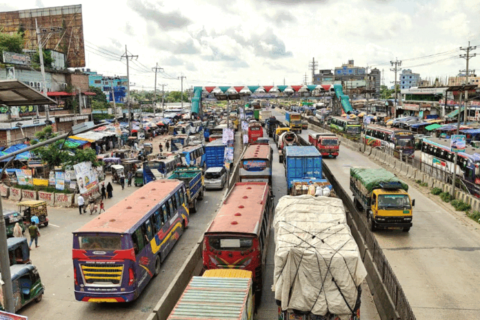 সোনারগাঁয়ে ঢাকা-চট্টগ্রাম মহাসড়কে যানজট