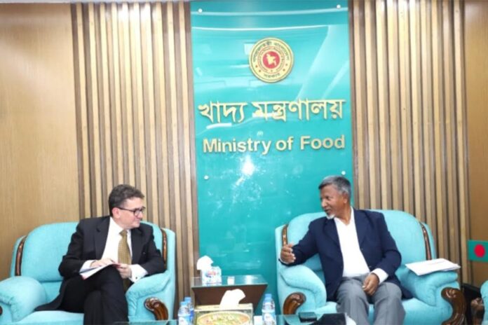 বাংলাদেশ থেকে পোশাক ও ওষুধ আমদানি বাড়াতে নিউজিল্যান্ডের প্রতি আহ্বান