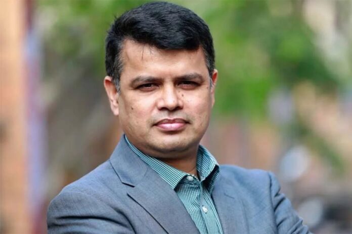 অকার্যকর মুদ্রানীতির চক্করে ডুবছে অর্থনীতি, বাণিজ্য ও বিনিয়োগ