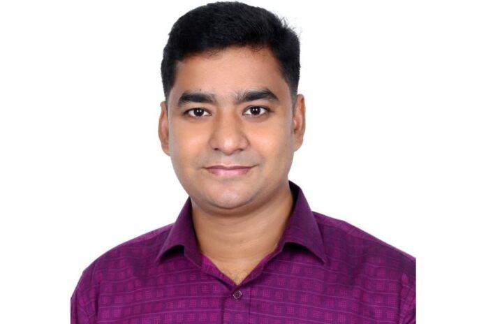 ঈদ উপলক্ষে ১১ কিমি রাস্তা সংস্কার করলেন ছাত্রদলের কেন্দ্রীয় সাধারণ সম্পাদক নাছির