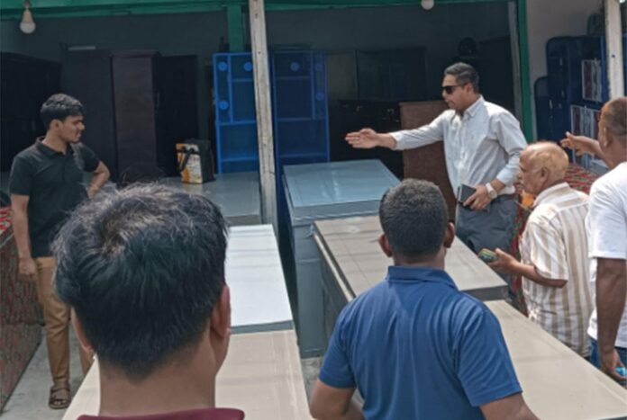 পঞ্চগড়ে অবৈধ স্থাপনা উচ্ছেদ