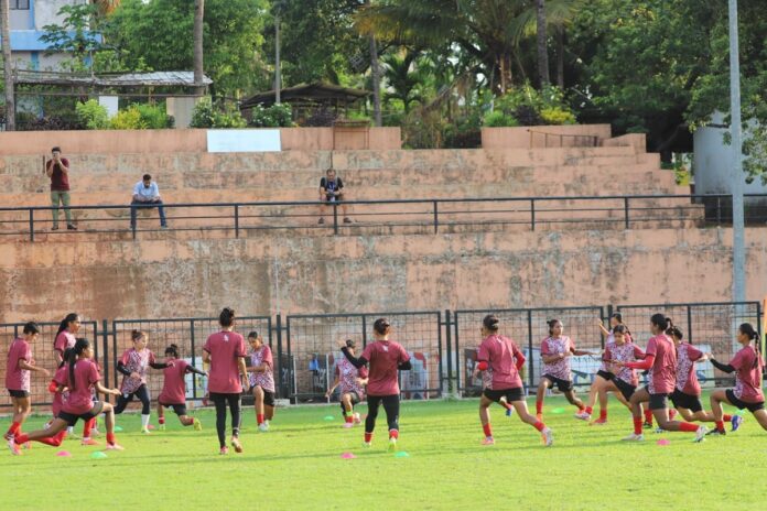 সাফ নারী চ্যাম্পিয়নশিপ: ভারতের বিপক্ষে ভিন্ন কৌশলে মাঠে নামছে বাংলাদেশ