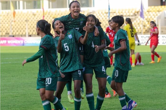 জয়টা শিউলি দিদির মায়ের জন্য: ঋতুপর্ণা