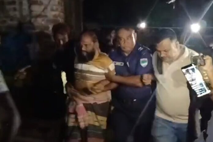 ঝিনাইদহে ৮ বছরের শিশু কন্যাকে ধর্ষণের অভিযোগে পল্লী চিকিৎসক আটক