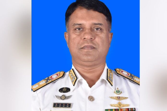 মোংলা বন্দরের চেয়ারম্যান হিসেবে দায়িত্ব নিলেন রিয়ার এডমিরাল আরিফ আহমেদ মোস্তফা