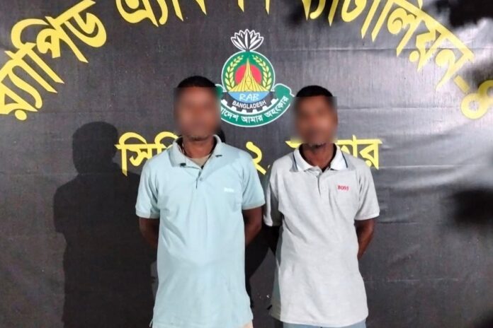বিষাক্ত মদ খাইয়ে ৪ বন্ধুকে হত্যা: আশুলিয়া থেকে গ্রেপ্তার ২