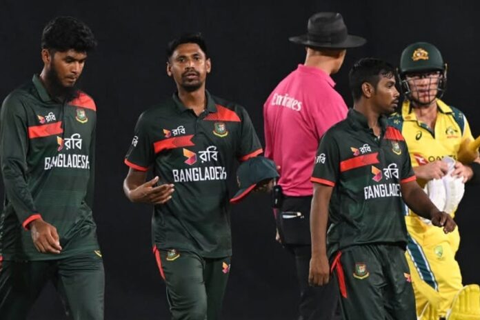 বৃষ্টিতে খেলা বন্ধ, জয় থেকে এক উইকেট দূরে বাংলাদেশ