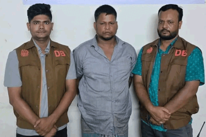 মুন্সীগঞ্জে বিদেশী পিস্তল-গুলিসহ একজন আটক