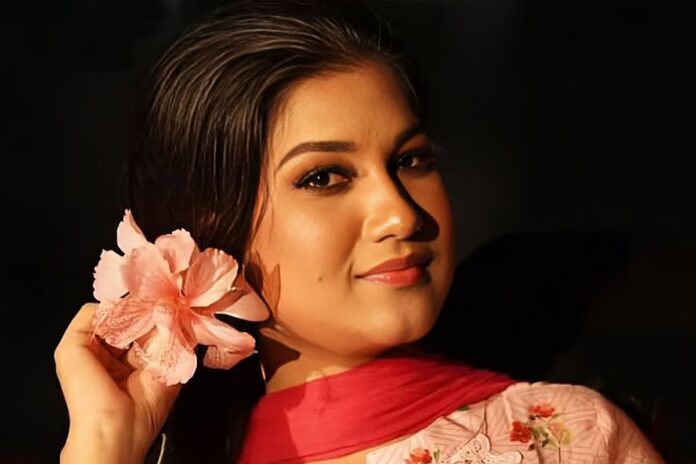 1781437144-59b3e69bced3fc79913a56f3c21505cc অভিনেত্রী ঝিলিকের মৃত্যু: রিমান্ড শেষে কারাগারে স্বামী