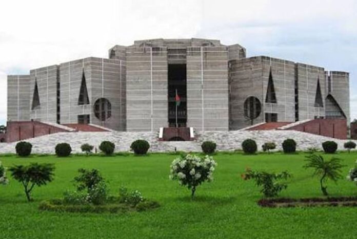 জাতীয় সংসদে অর্থ মন্ত্রণালয় সম্পর্কিত স্থায়ী কমিটি গঠন