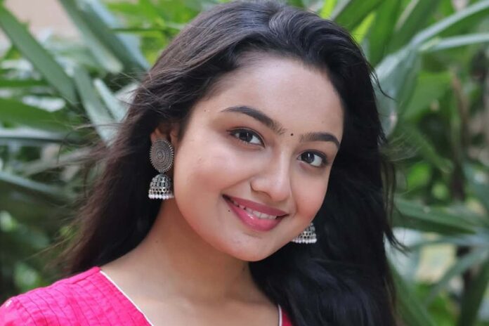 নিজ ঘর থেকে তরুণ অভিনেত্রীর ঝুলন্ত মরদেহ উদ্ধার