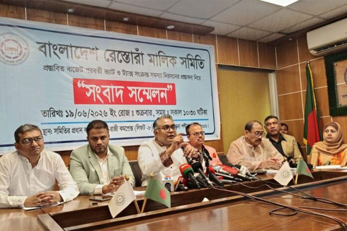 স্ট্রিট ফুডকে ভ্যাটের আওতায় আনার দাবি রেস্তোরাঁ মালিকদের