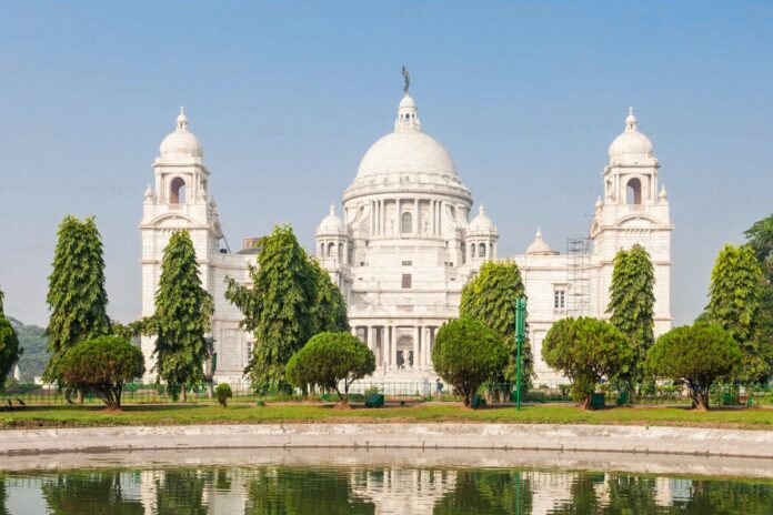 পশ্চিমবঙ্গ দিবস উপলক্ষে নানা কর্মসূচি, রাজ্যবাসীকে প্রধানমন্ত্রীর শুভেচ্ছা