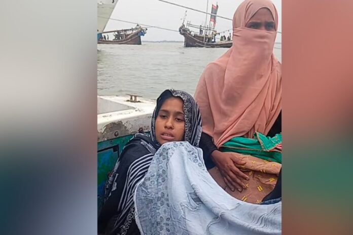 হাসপাতালে নেওয়ার পথে সাগরের মাঝে স্পিডবোটে প্রসূতির মৃত সন্তান প্রসব