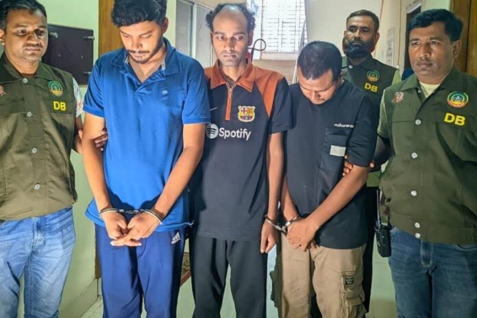 অস্ট্রেলিয়ার ভুয়া পেজ খুলে ভিসা প্রতারণা: চক্রের ৩ সদস্য আটক