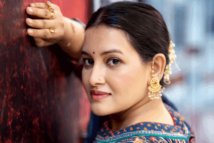 সিঁথির কণ্ঠে ‘বসন্তের কোকিল’, প্রথম দিনেই ৮১ হাজার ভিউ!