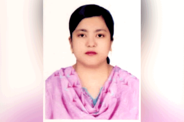 কুমিল্লার প্রথম নারী ডিসি রোজী আক্তার