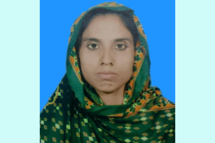 গোপালগঞ্জে স্বামীর নির্যাতন সহ্য করতে না পেরে গৃহবধূর বিষপান, অতঃপর...